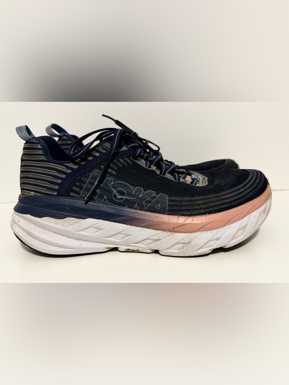 Hoka One One Bondi 6 Navy & Blush Pink Performance Running Shoes Size US 8.5